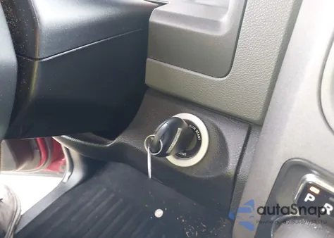 2015 Ram 1500 Express из США, поврежденный, VIN 1C6RR7KT4FS660060